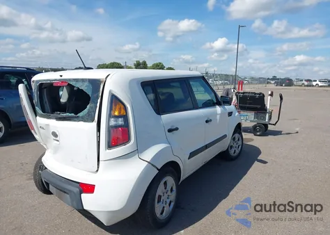 2011 Kia Soul из США, поврежденный, VIN KNDJT2A14B7304280